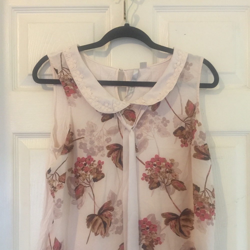 Lauren Conrad Top!